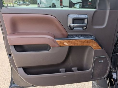 Used 2016 Chevrolet Silverado 3500 High Country w/ Duramax Plus Package AWD/4WD image 34