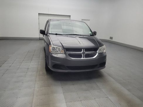 Used 2017 Dodge Grand Caravan SE w/ Power Window Group FWD image 14