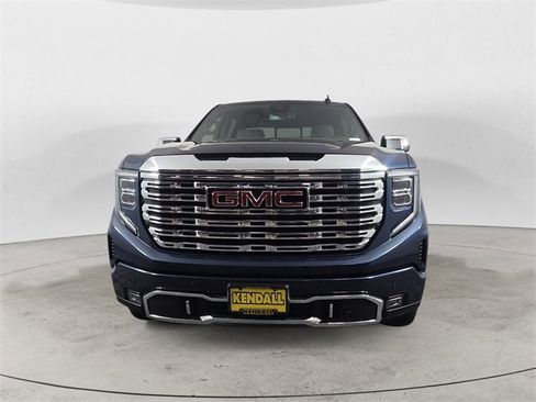 Used 2022 GMC Sierra 1500 Denali image 8
