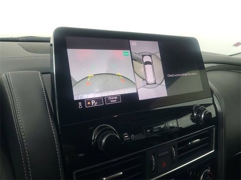 Used 2022 INFINITI QX80 Luxe w/ Cargo Package image 28