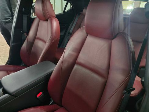 Used 2023 MAZDA MAZDA3 s image 21