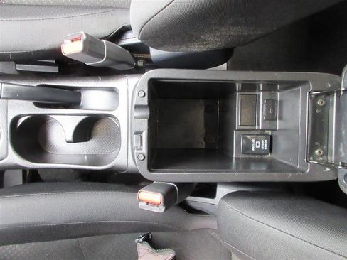 Used 2013 Mitsubishi Outlander Sport ES image 15