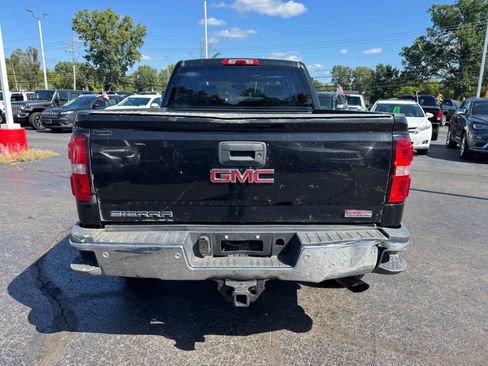Used 2015 GMC Sierra 2500 SLE AWD/4WD image 4