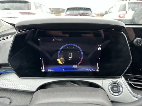 Used 2024 Chevrolet Trax LT w/ Driver Confidence Package image 15