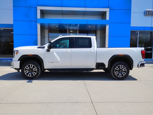Used 2022 GMC Sierra 2500 AT4 w/ AT4 Preferred Package AWD/4WD image 8