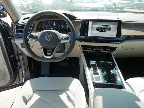 New 2026 Volkswagen Atlas SE AWD/4WD image 9