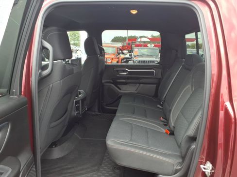 Used 2025 RAM 1500 Big Horn AWD/4WD image 11