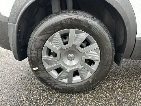 New 2026 Nissan Kicks S w/ Charging Package FWD image 17