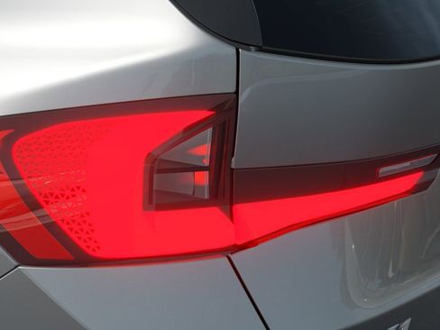 New 2026 BMW X1 xDrive28i AWD/4WD image 8