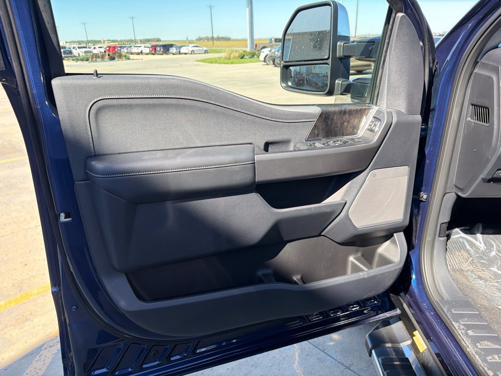 New 2027 Ford F350 Lariat w/ Lariat Premium Package AWD/4WD image 14