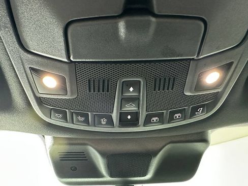 Used 2024 Lincoln Navigator L Reserve AWD/4WD image 37
