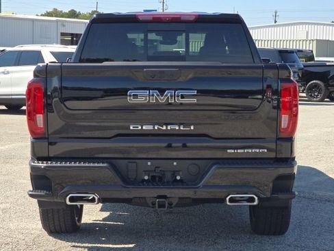 Used 2025 GMC Sierra 1500 Denali Ultimate image 4