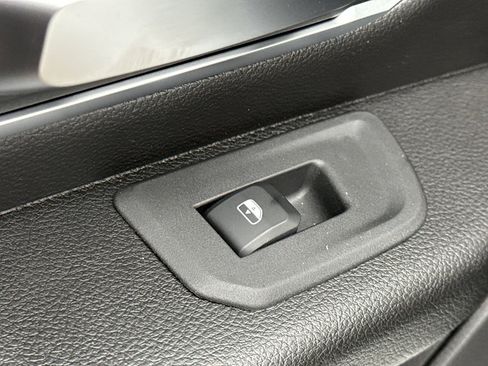 New 2026 RAM 1500 Big Horn w/ Night Edition image 31