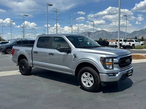 Used 2023 Ford F150 XLT w/ Trailer Tow Package AWD/4WD image 9