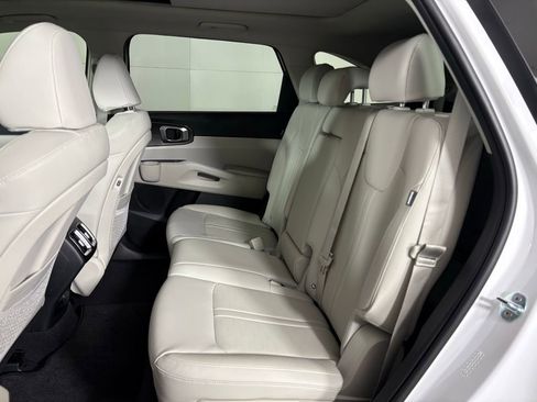 New 2026 Kia Sorento S w/ S Panoramic Sunroof Package image 40