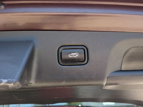 Used 2025 Hyundai Palisade SEL FWD image 42