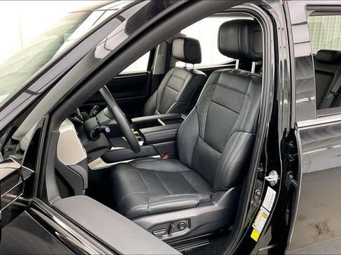 Used 2024 Toyota Tundra Limited image 8