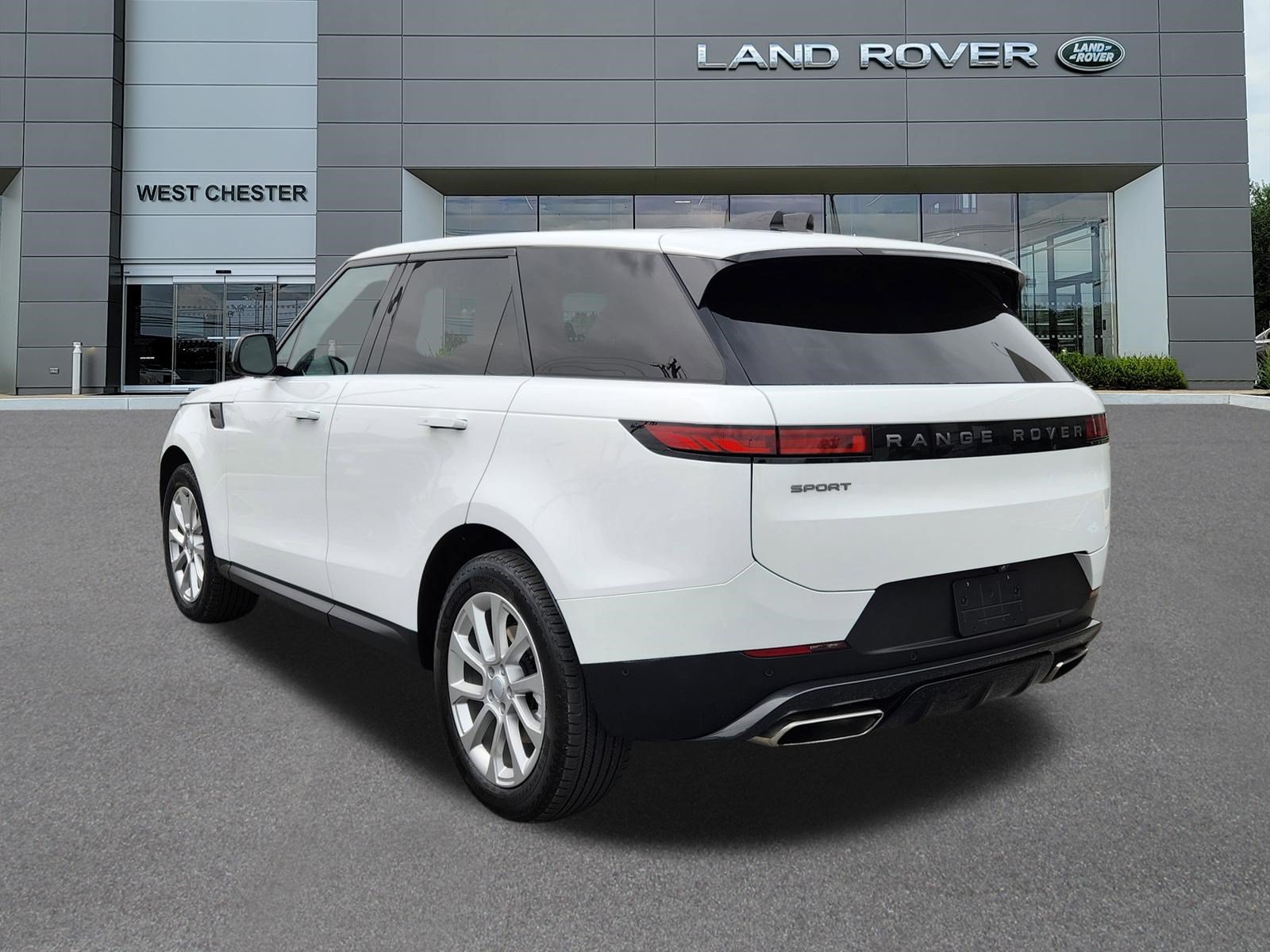 Certified 2024 Land Rover Range Rover Sport SE AWD/4WD image 3