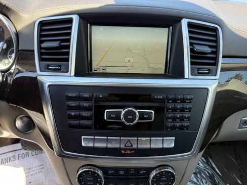 Used 2016 Mercedes-Benz GL 450 4MATIC image 20