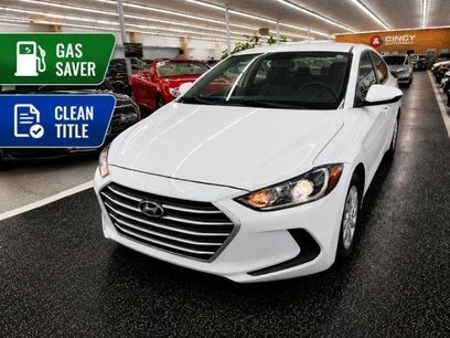 Used 2017 Hyundai Elantra SE