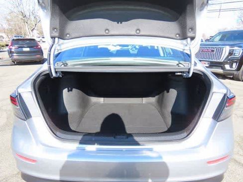 Certified 2023 Honda Accord LX image 10