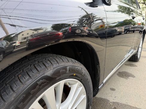 Used 2011 Lexus RX 450h AWD w/ Premium Pkg image 27