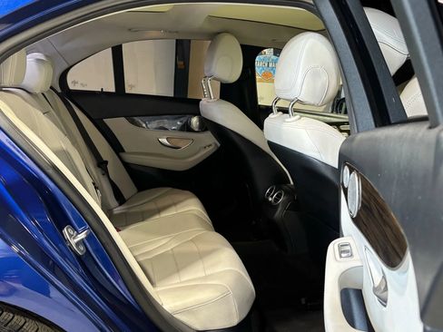 Used 2017 Mercedes-Benz C 300 Sedan image 16