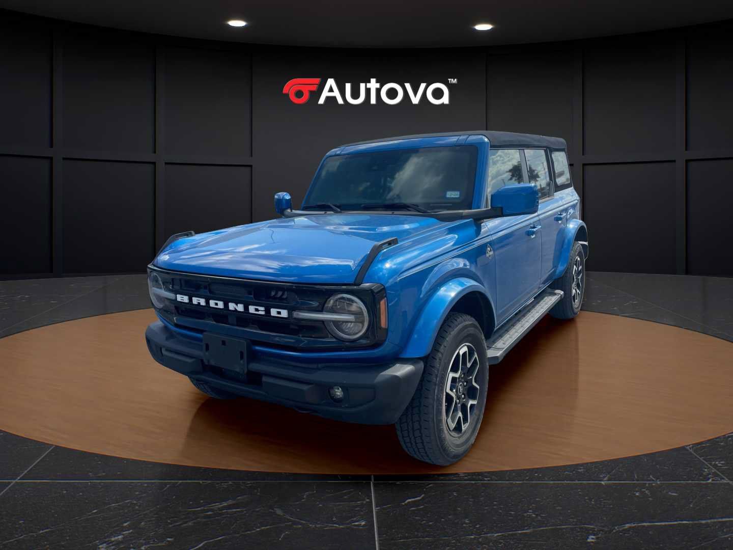 Used 2022 Ford Bronco Outer Banks AWD/4WD image 1