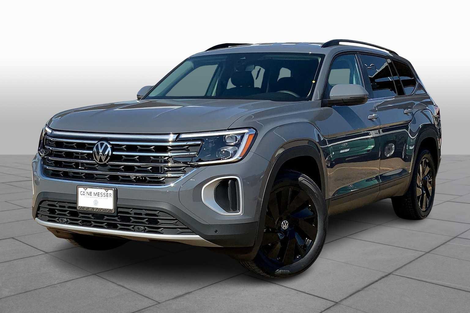 Used 2026 Volkswagen Atlas SE AWD/4WD image 1