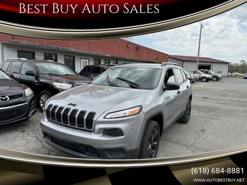 Used 2017 Jeep Cherokee Sport FWD image 1
