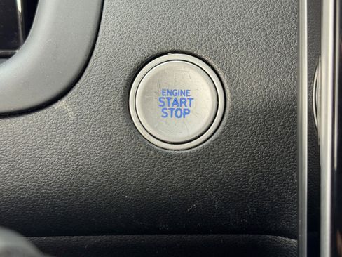 Used 2022 Hyundai Tucson Limited image 23