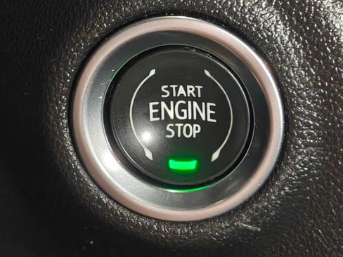 Used 2023 Chevrolet Silverado 1500 Custom AWD/4WD image 12