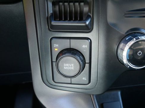 Used 2024 Ford F150 XLT w/ XLT Black Appearance Package image 22