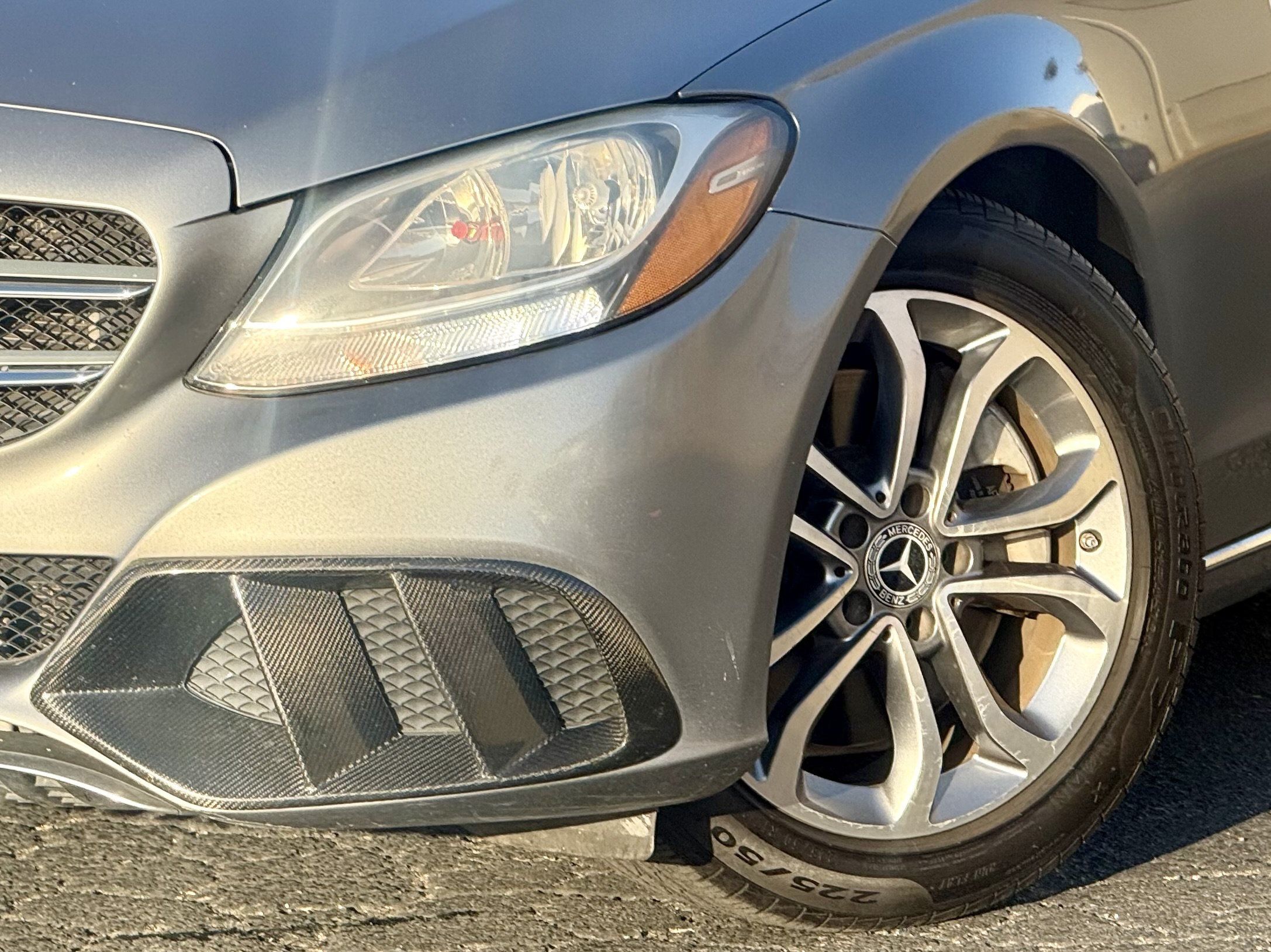 Used 2015 Mercedes-Benz C 300 Sedan image 9