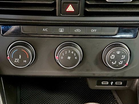 Used 2021 Volkswagen Jetta image 20