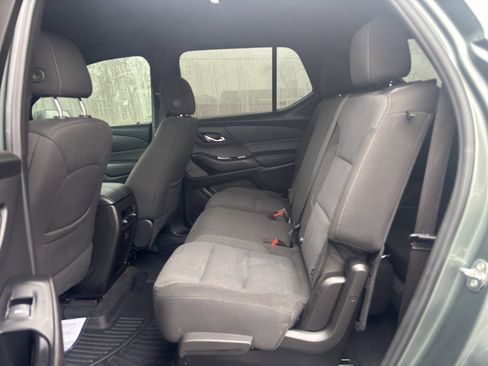Certified 2023 Chevrolet Traverse LT image 17
