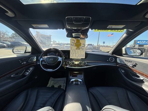 Used 2016 Mercedes-Benz S 550 4MATIC Sedan image 11