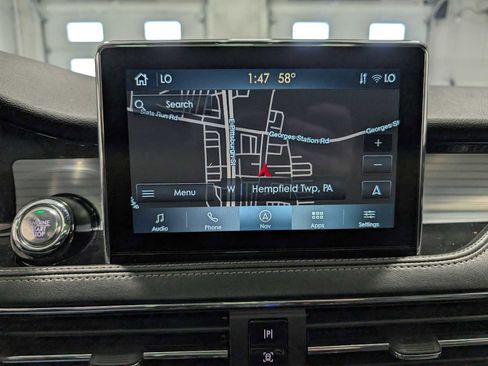 Used 2022 Lincoln Corsair AWD w/ Premium Package image 26