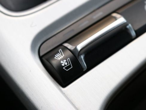 Used 2020 Kia Stinger GT1 image 61