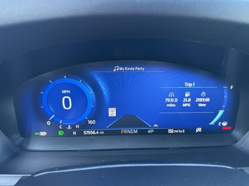 Used 2021 Ford Explorer ST w/ Equipment Group 401A image 10