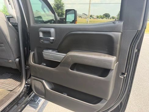 Used 2016 Chevrolet Silverado 2500 LT w/ LT Convenience Package AWD/4WD image 27