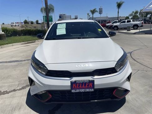 Used 2023 Kia Forte GT-Line FWD image 3