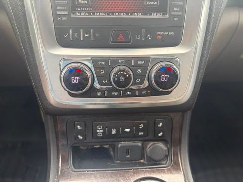 Used 2015 GMC Acadia SLT w/ Open Road Package AWD/4WD image 18