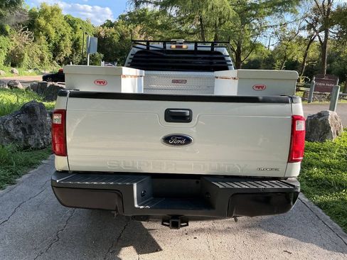 Used 2013 Ford F250 XL w/ PWR Equipment Group AWD/4WD image 5