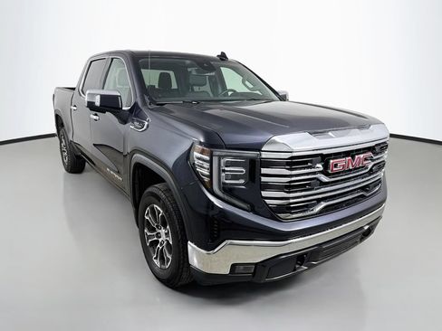 Used 2025 GMC Sierra 1500 SLT AWD/4WD image 1