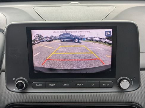 Certified 2022 Hyundai Kona SEL w/ Convenience Package FWD image 20