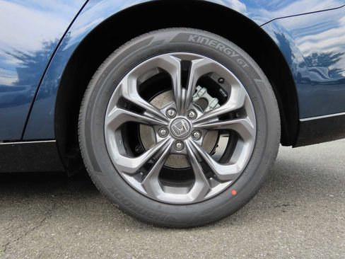 New 2025 Honda Accord EX-L image 9