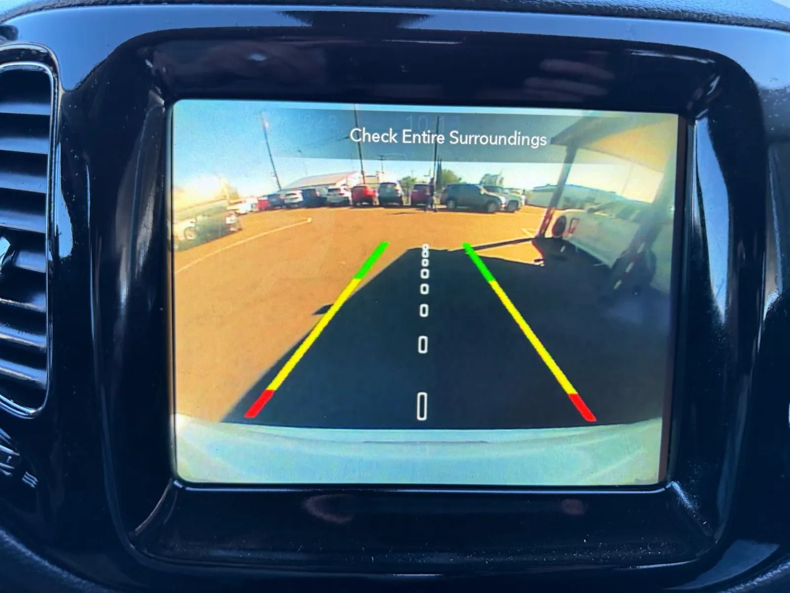 Used 2018 Jeep Compass Limited w/ Navigation Group FWD image 11