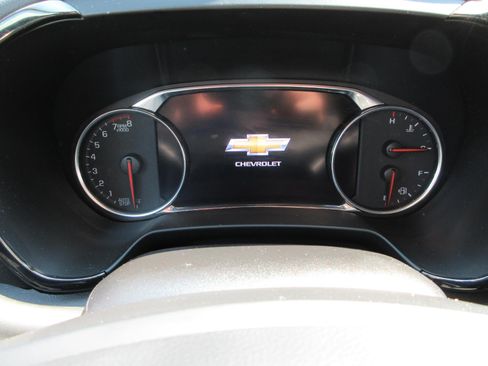 Certified 2022 Chevrolet Blazer RS w/ Enhanced Convenience Package AWD/4WD image 12