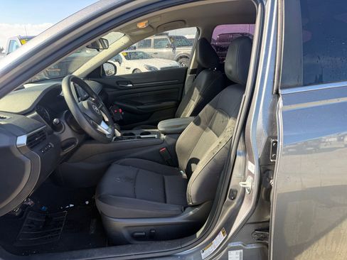 Used 2020 Nissan Altima 2.5 S image 5